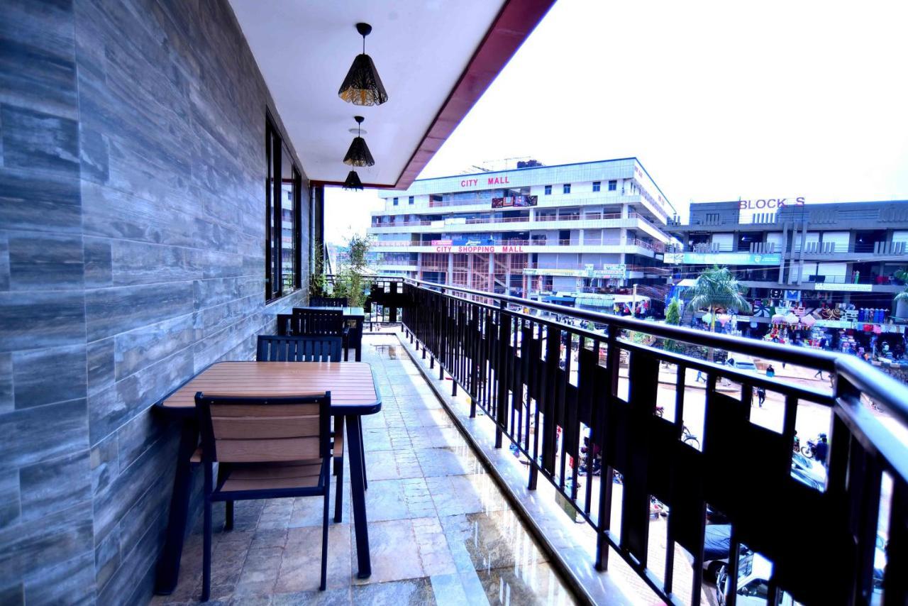 קמפאלה Victoria Mews Hotel מראה חיצוני תמונה