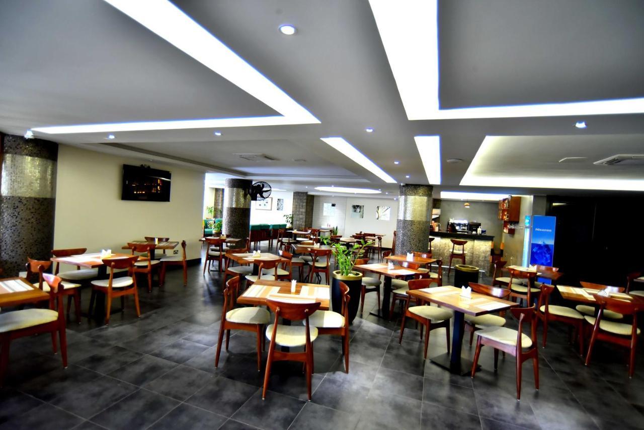 קמפאלה Victoria Mews Hotel מראה חיצוני תמונה