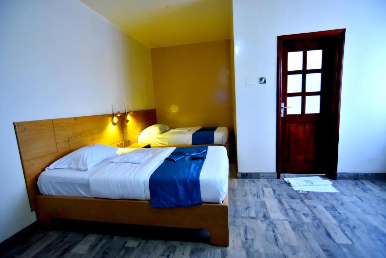 קמפאלה Victoria Mews Hotel מראה חיצוני תמונה