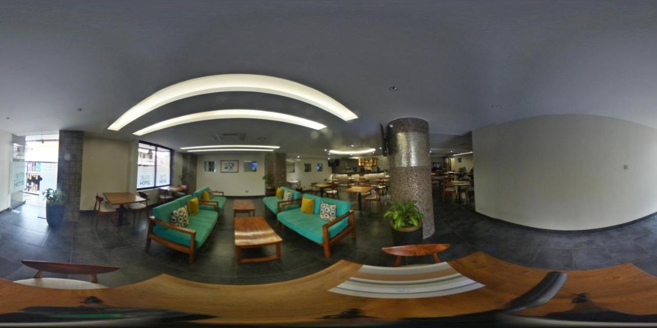 קמפאלה Victoria Mews Hotel מראה חיצוני תמונה